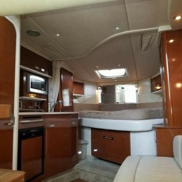 2011 Sea Ray 330 sundancer