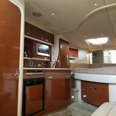 2011 Sea Ray 330 sundancer