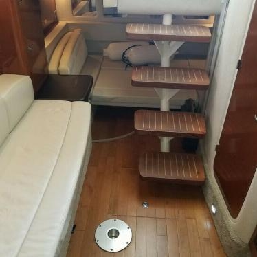 2011 Sea Ray 330 sundancer