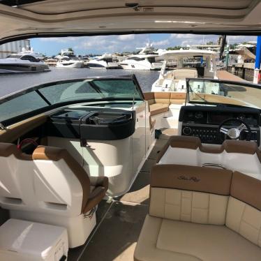 2015 Sea Ray 35 slx 8.2 merc