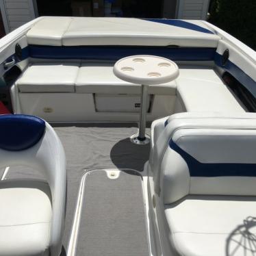 2005 Bayliner 225br