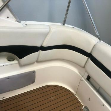 2001 Chaparral 280 signature