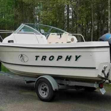 2000 Bayliner trophy 200 c