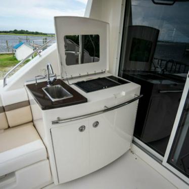 2012 Sea Ray 450 sedan bridge