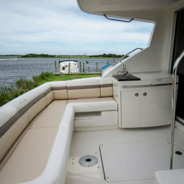 2012 Sea Ray 450 sedan bridge