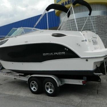 2009 Bayliner 245 sb