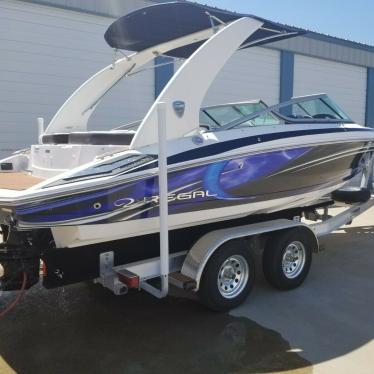 2016 Regal 2100 bowrider