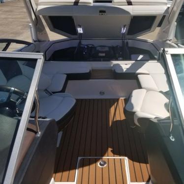 2016 Regal 2100 bowrider