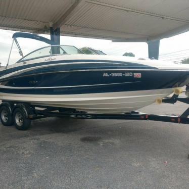 2011 Sea Ray sundeck 210