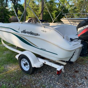 2000 Hurricane 170 dun deck