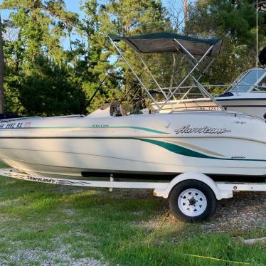 2000 Hurricane 170 dun deck