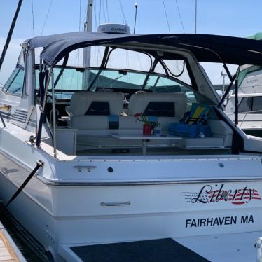 1988 Sea Ray 460 express cruiser