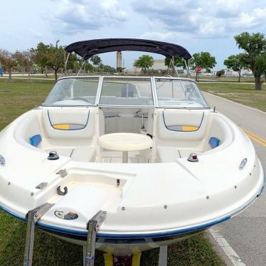 2003 Bayliner 209sd