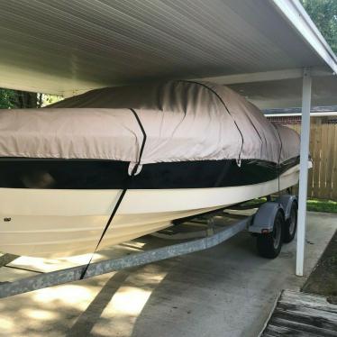 2010 Bayliner 235br