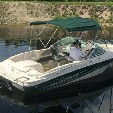 2005 Sea Ray 180 sport