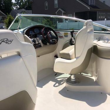 2007 Sea Ray 220