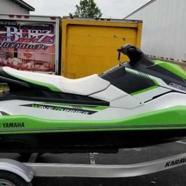 2017 Yamaha waverunner