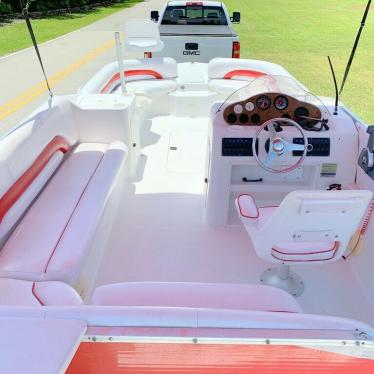 1998 Hurricane 220 sun deck