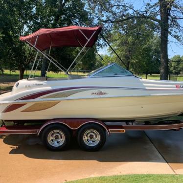 1999 Sea Ray sun deck 210