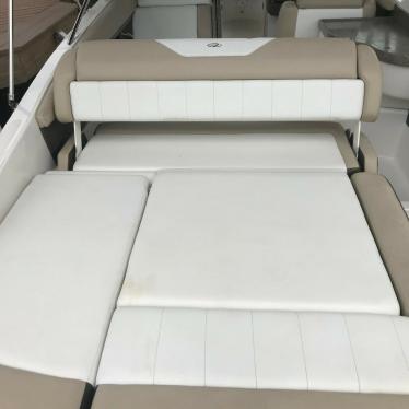 2013 Regal 27 fasdeck