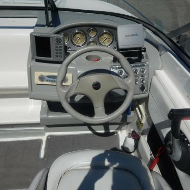 2006 Bayliner 212