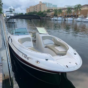 2006 Sea Ray sundeck 240