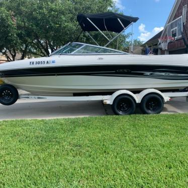 2005 Sea Ray 200 sport