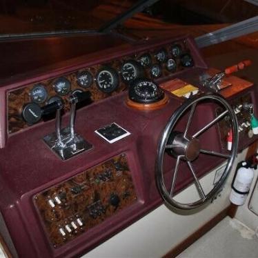 1985 Sea Ray sundancer