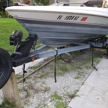 1989 Bayliner capri