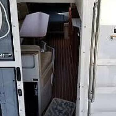 2006 Bayliner 288 flybridge