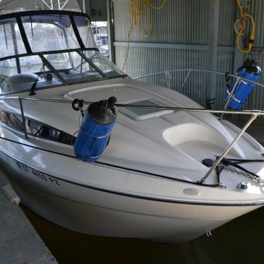 2003 Bayliner cierra 250