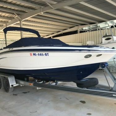 2011 Chaparral 226 ssi