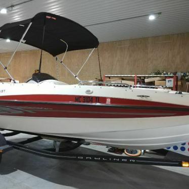 2011 Bayliner