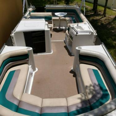 1995 Hurricane fun deck 246