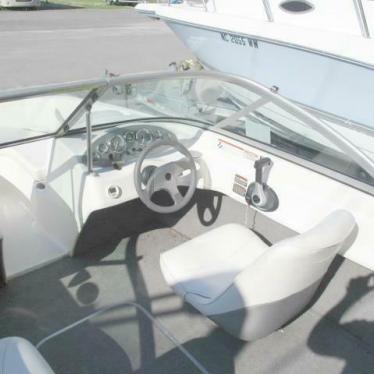 2009 Bayliner 175 br