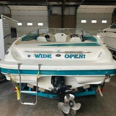 1996 Rinker 232 captiva