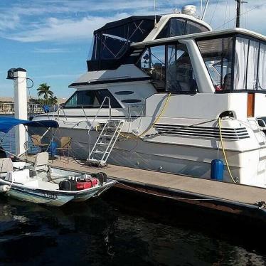 1986 Sea Ray 410 aft cabin