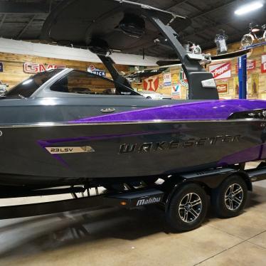 2015 Malibu wakesetter 23lsv