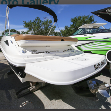 2014 Sea Ray 240 sundeck