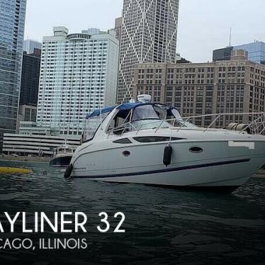 2010 Bayliner 32