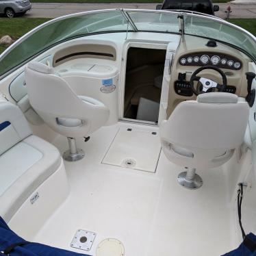 2002 Chaparral 235 ssi