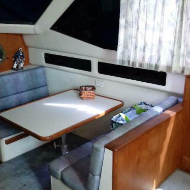 1992 Carver 330 aft cabin