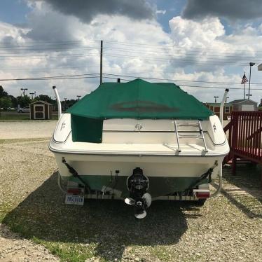 1989 Sea Ray 220 overnighter