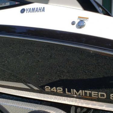 2016 Yamaha 242 limited s e-series s