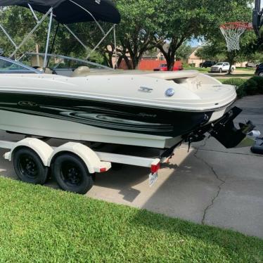 2005 Sea Ray 200 sport