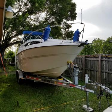 2011 Bayliner 245