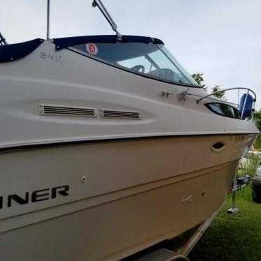 2011 Bayliner 245