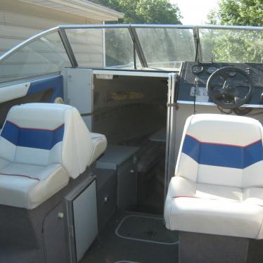 1994 Bayliner 2252