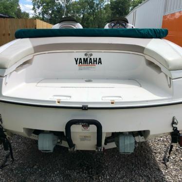 2002 Yamaha ls2000