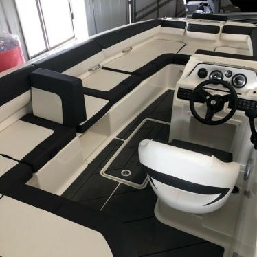 2019 Bayliner